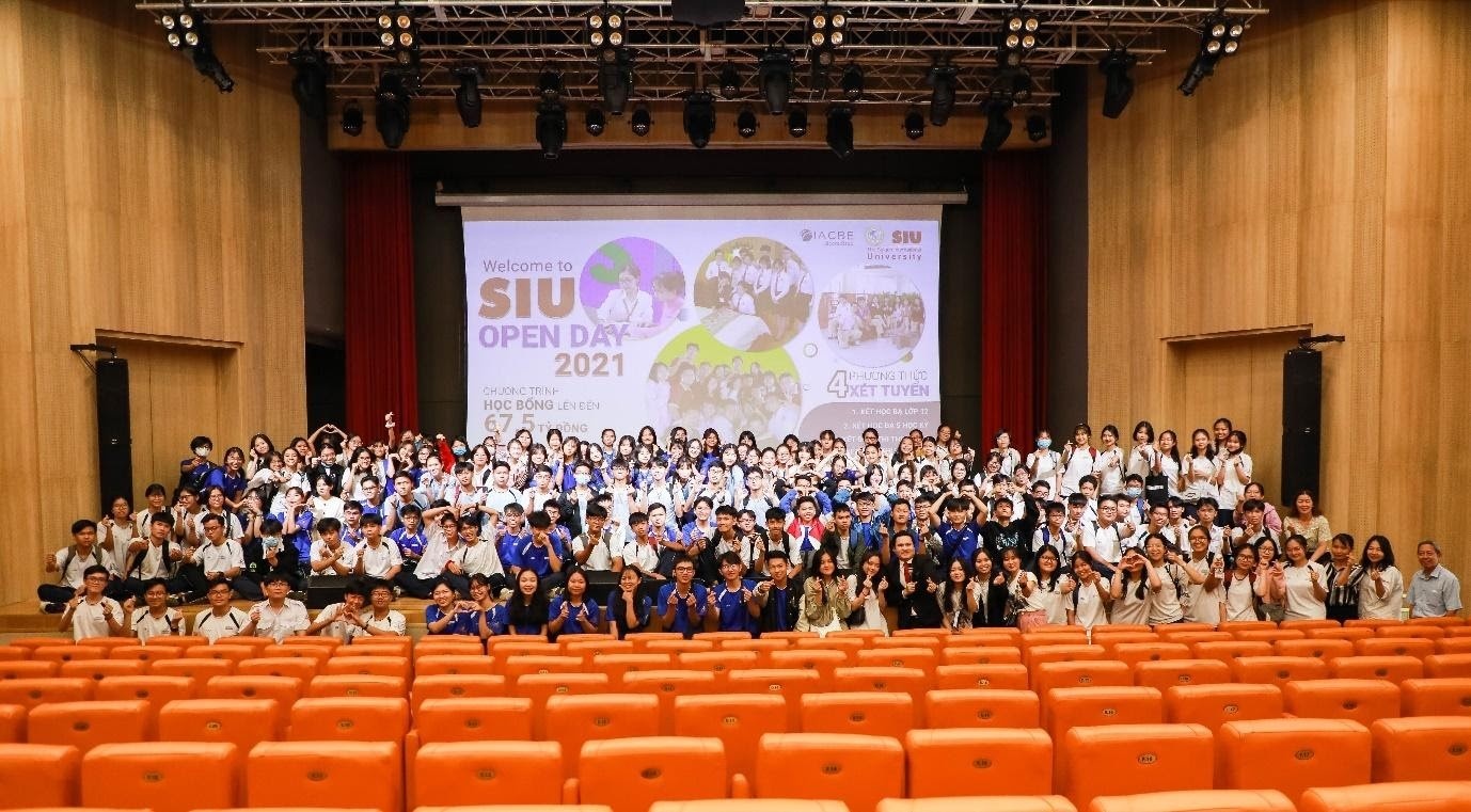 Hoc bong Chu tich SIU anh 3