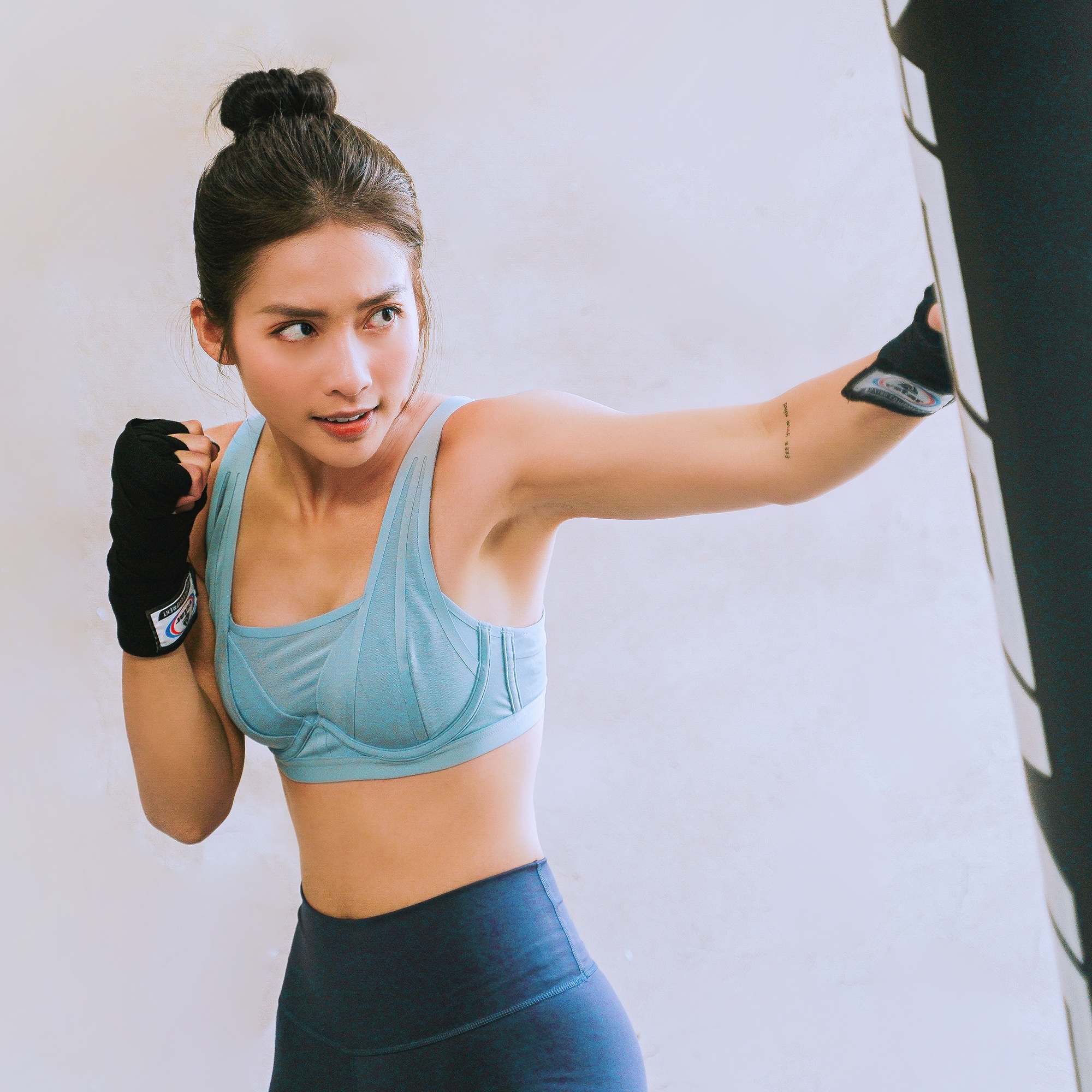 bra thể thao adidas ảnh 5 bra the thao adidas anh 5