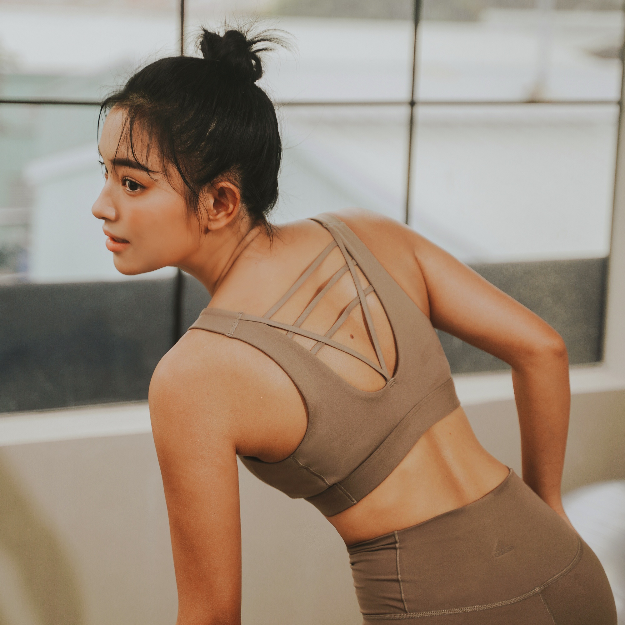 bra thể thao adidas ảnh 6 bra the thao adidas anh 6
