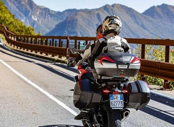 Ly do nen gan baga, thung Givi khi di phuot hinh anh