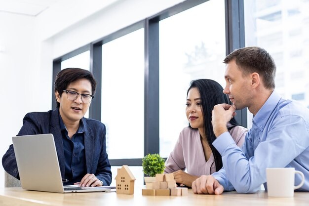 Vinhomes to chuc dai hoi tuyen dung dau tien cua nam hinh anh