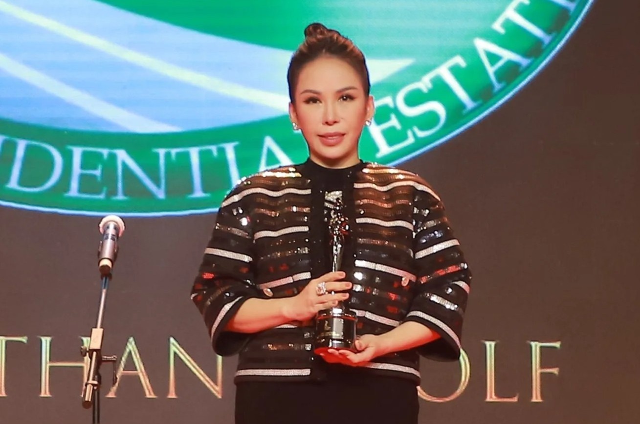 Golf Long Thanh nhan giai 'Noi lam viec tot nhat chau A 2021' hinh anh