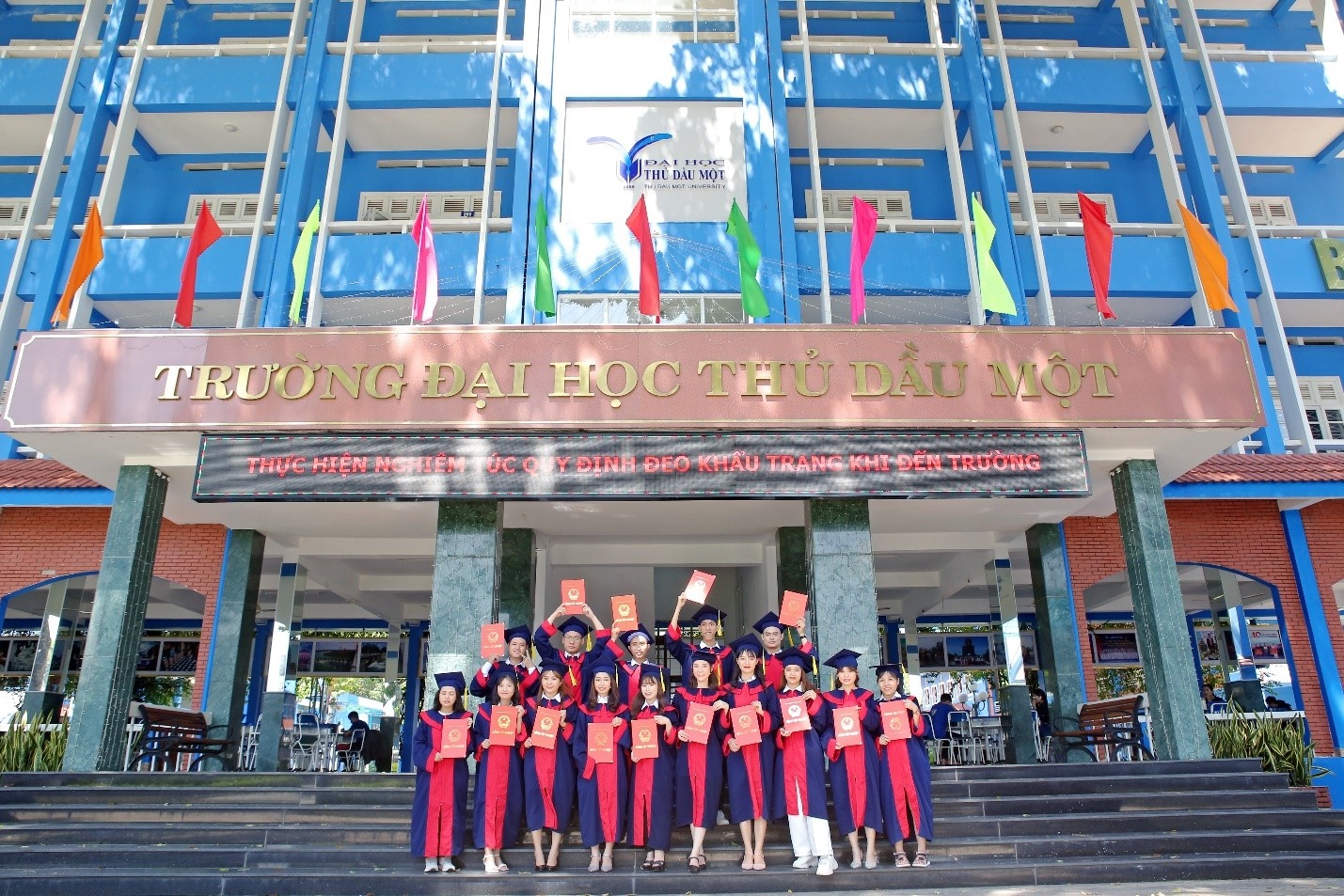 Dai hoc Thu Dau Mot anh 1