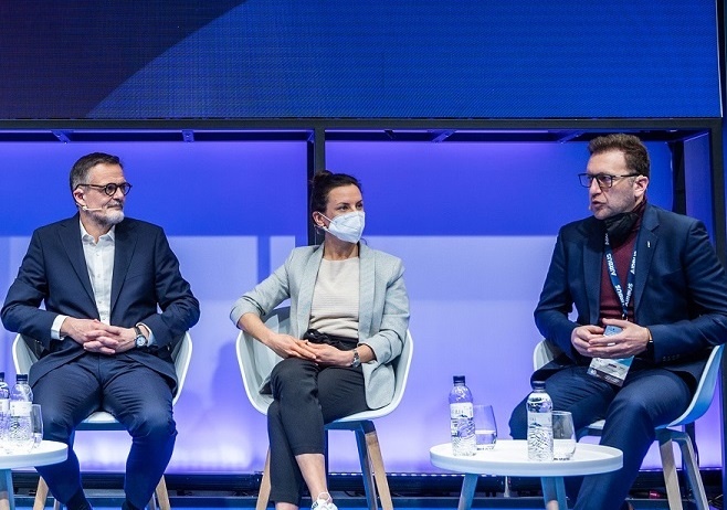 VinFast bat tay LeasePlan cung cap dich vu thue xe tai chau Au hinh anh