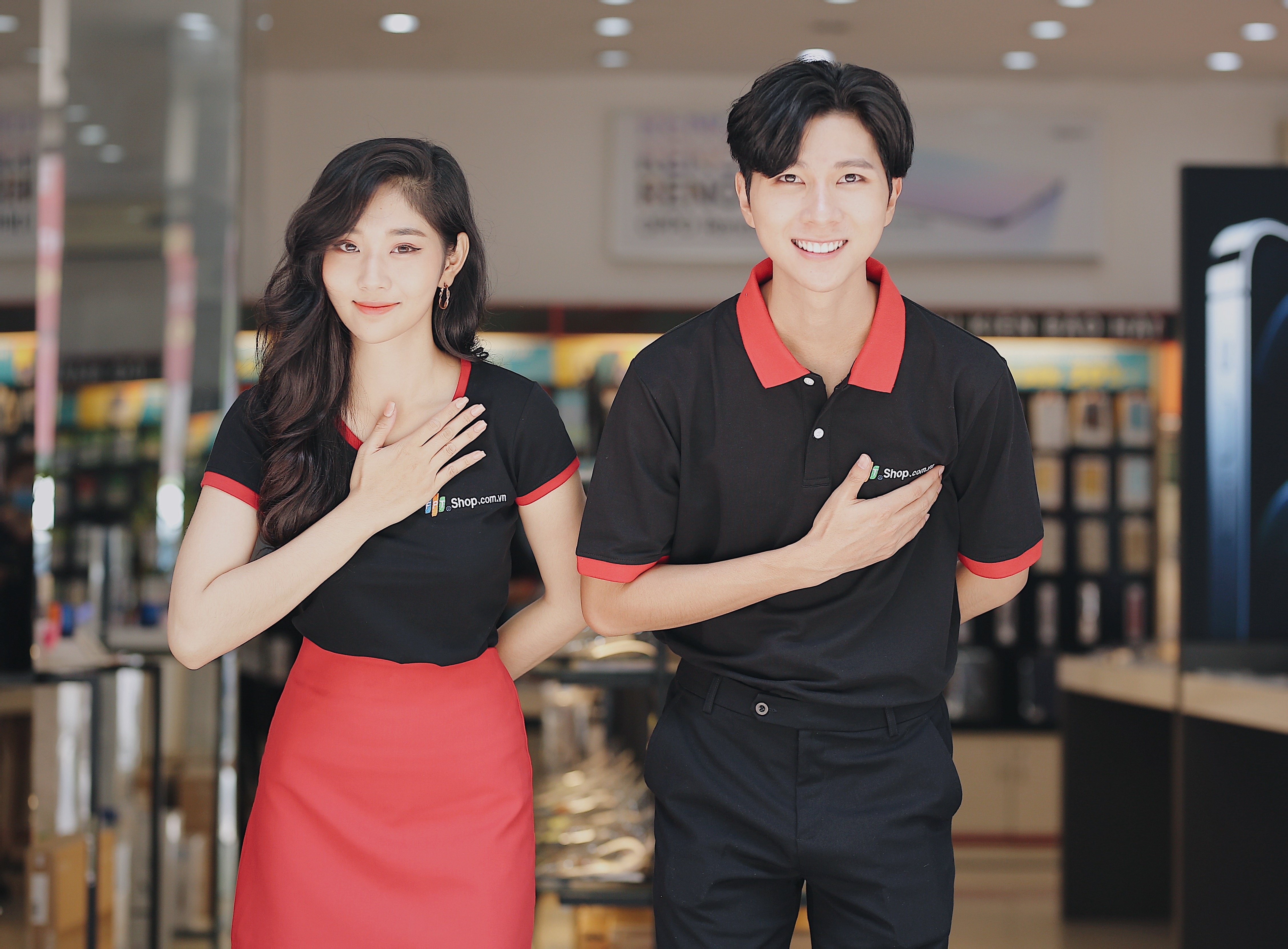 FPT Shop tung uu dai den 2 ty dong mung sinh nhat 10 tuoi hinh anh