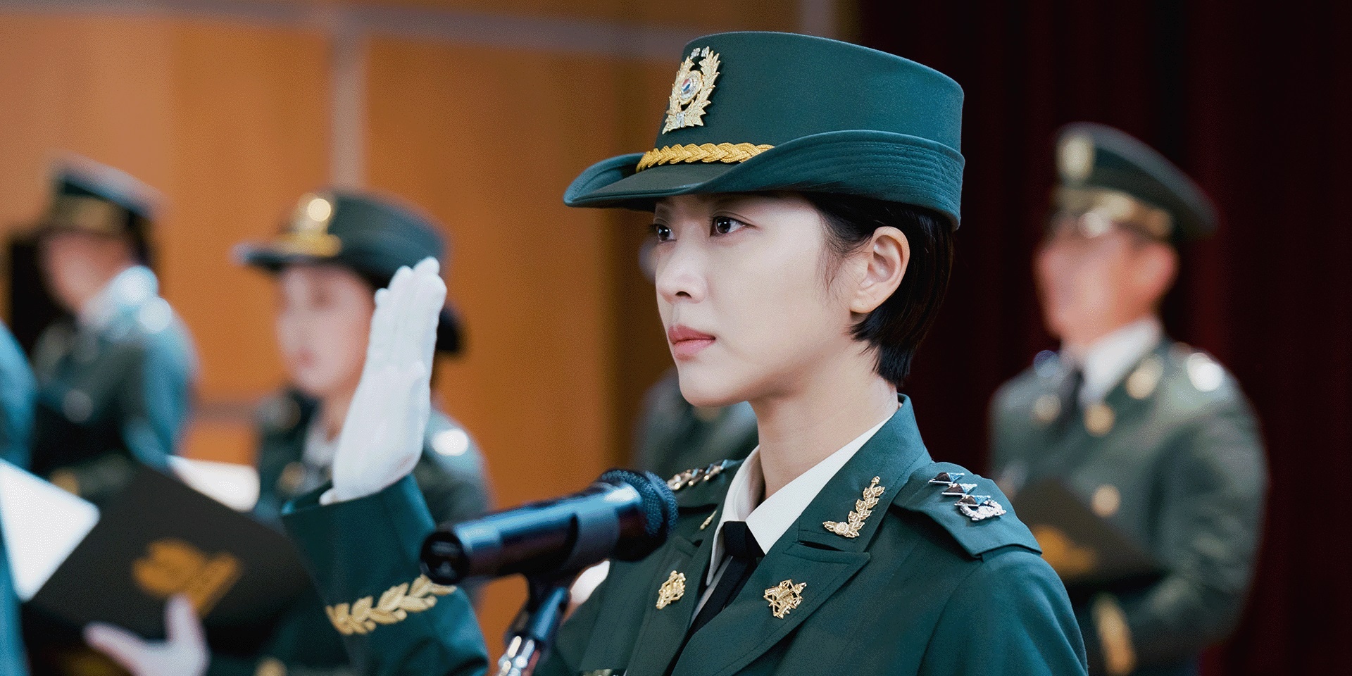 FPT Play,  Cong to vien quan su Do Bae Man anh 1