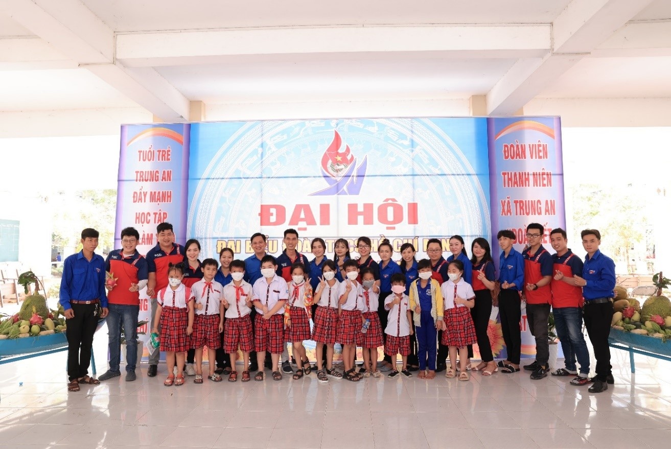 Best Express làm từ thiện ảnh 5 Best Express lam tu thien anh 5