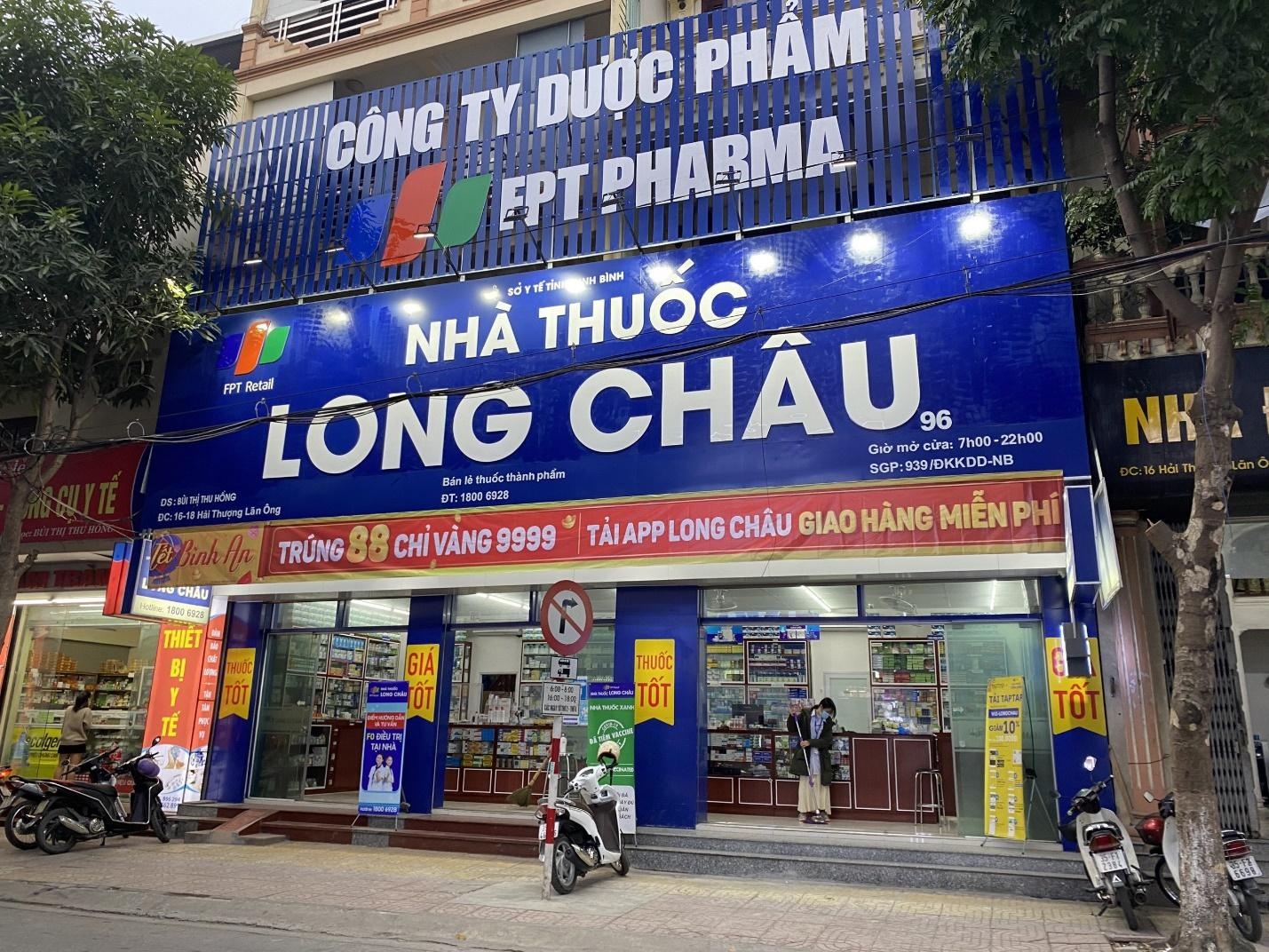 nha thuoc,  Quoc te Phu nu anh 3