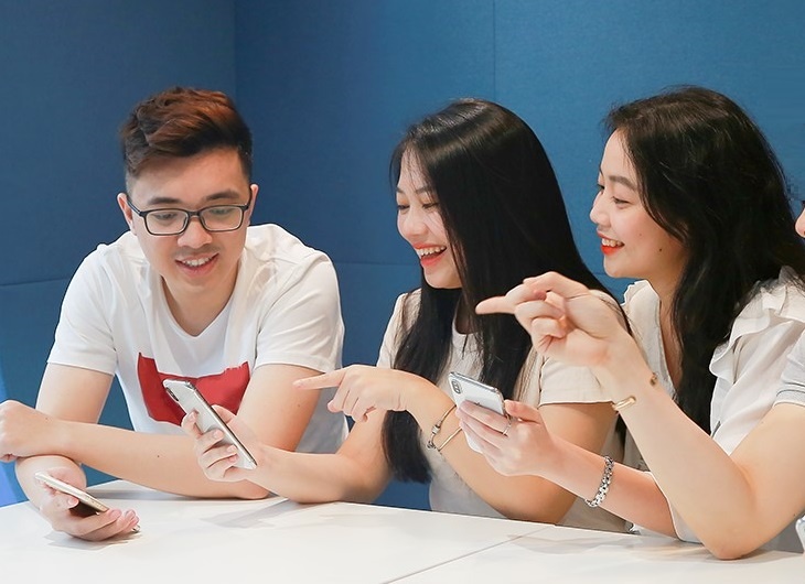 Giam 50% gia ve xem phim tren VietinBank iPay Mobile va vi VNPAY hinh anh