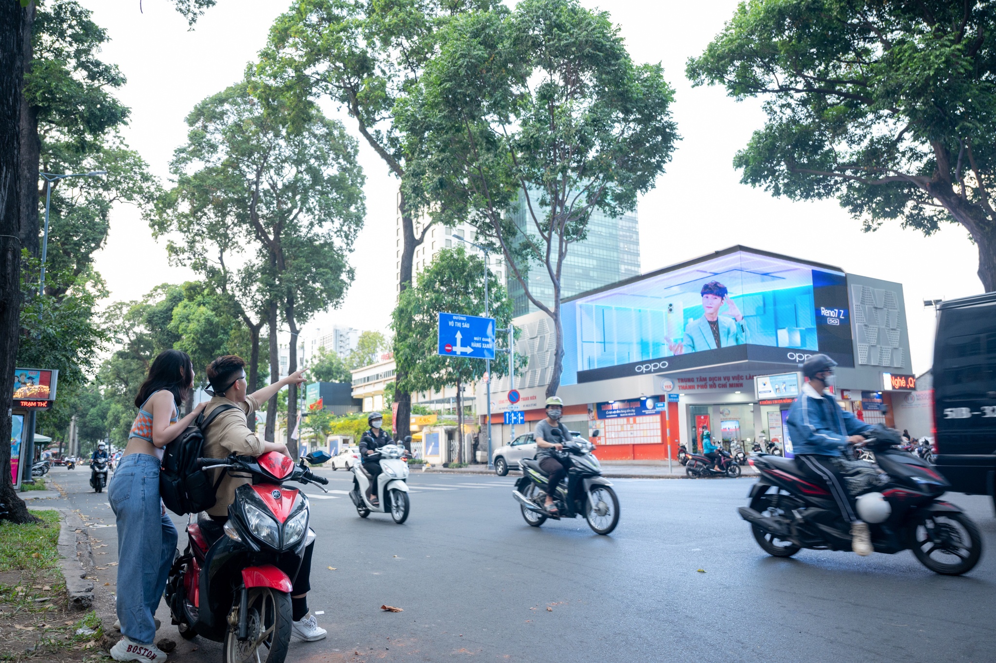 Oppo ảnh 2 Oppo anh 2
