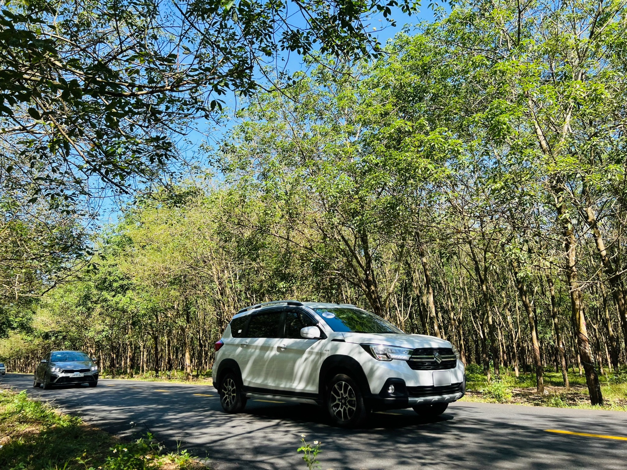 Trai nghiem lai xe tiet kiem nhien lieu cung Suzuki hinh anh