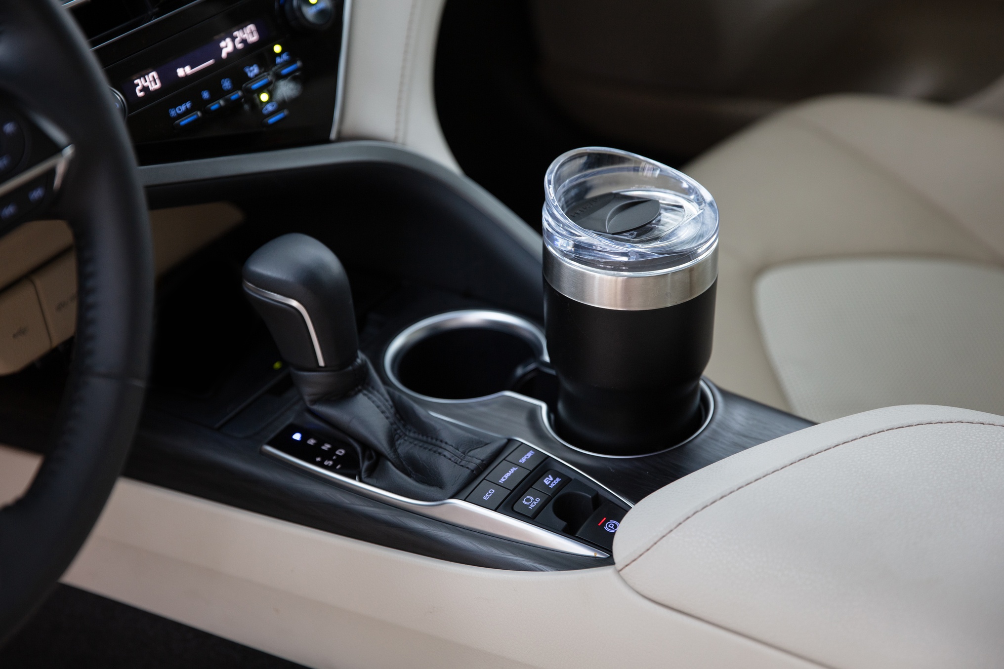 Toyota Camry 2022,  Toyota Viet Nam anh 3