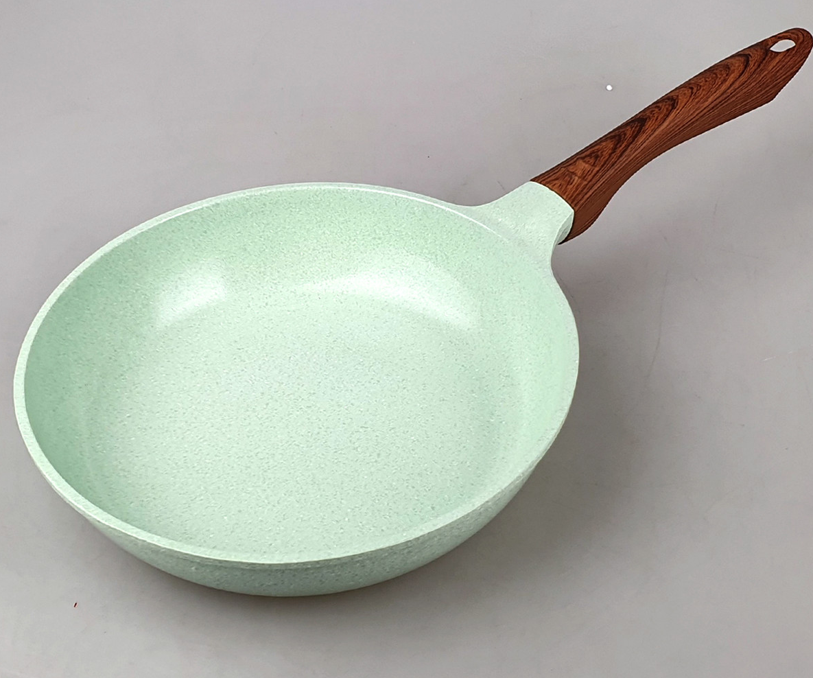 Tuan le doi song,  Lazada anh 3