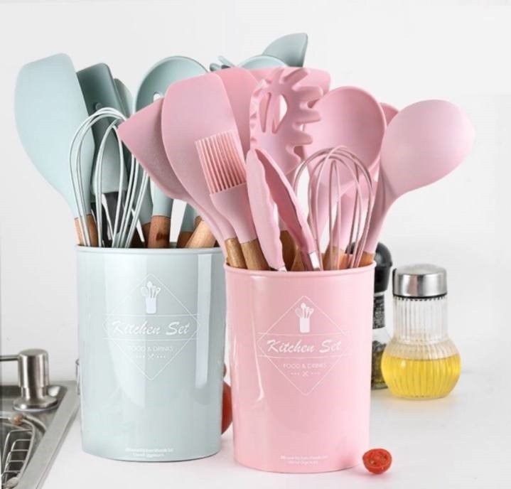 Tuan le doi song,  Lazada anh 6