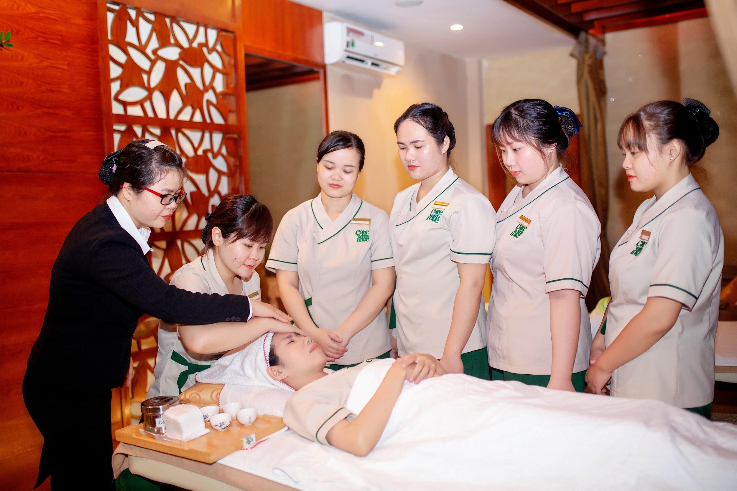 Care With Love  ảnh 3 Care With Love anh 3