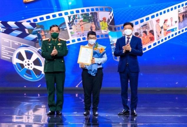 Lien hoan phim ve an toan giao thong trao 22 giai thuong hinh anh