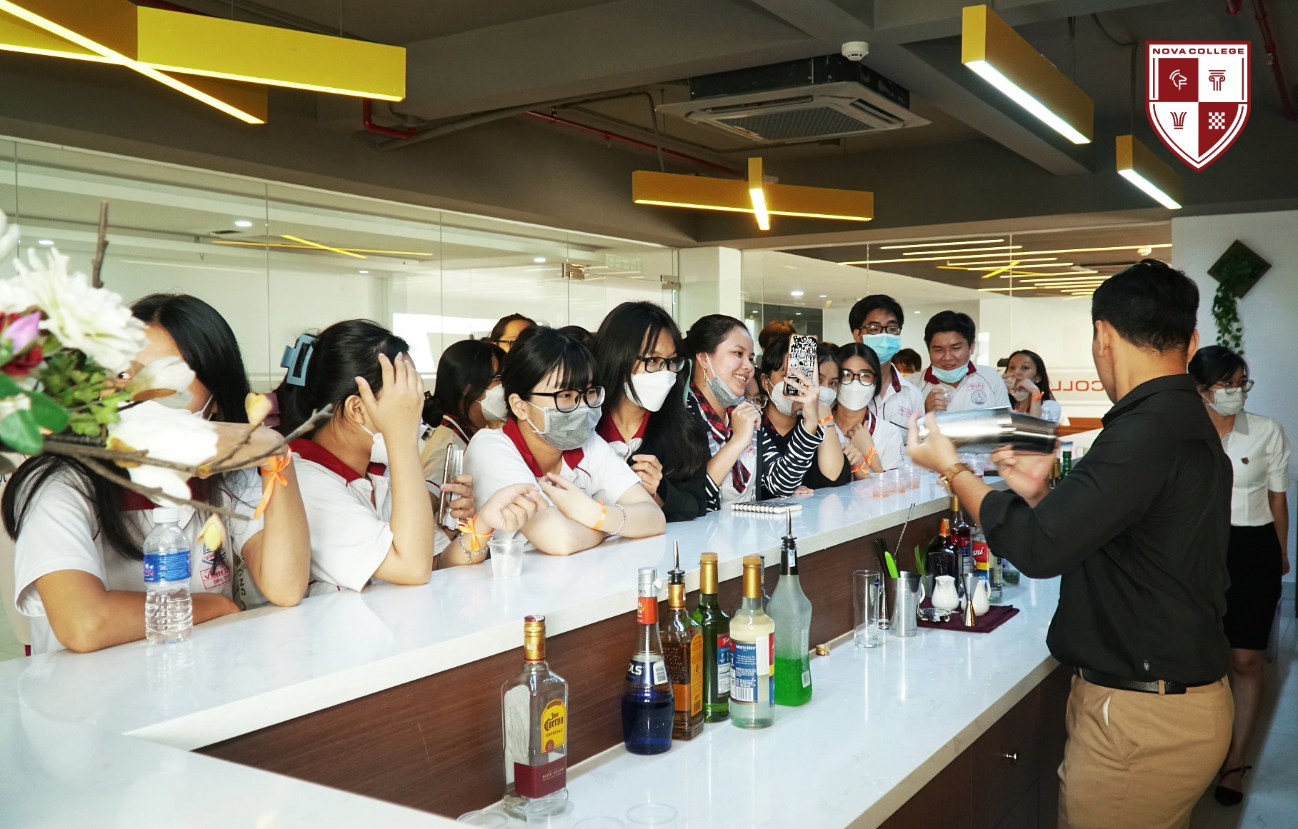 Truong Cao dang Nova (Nova College anh 2