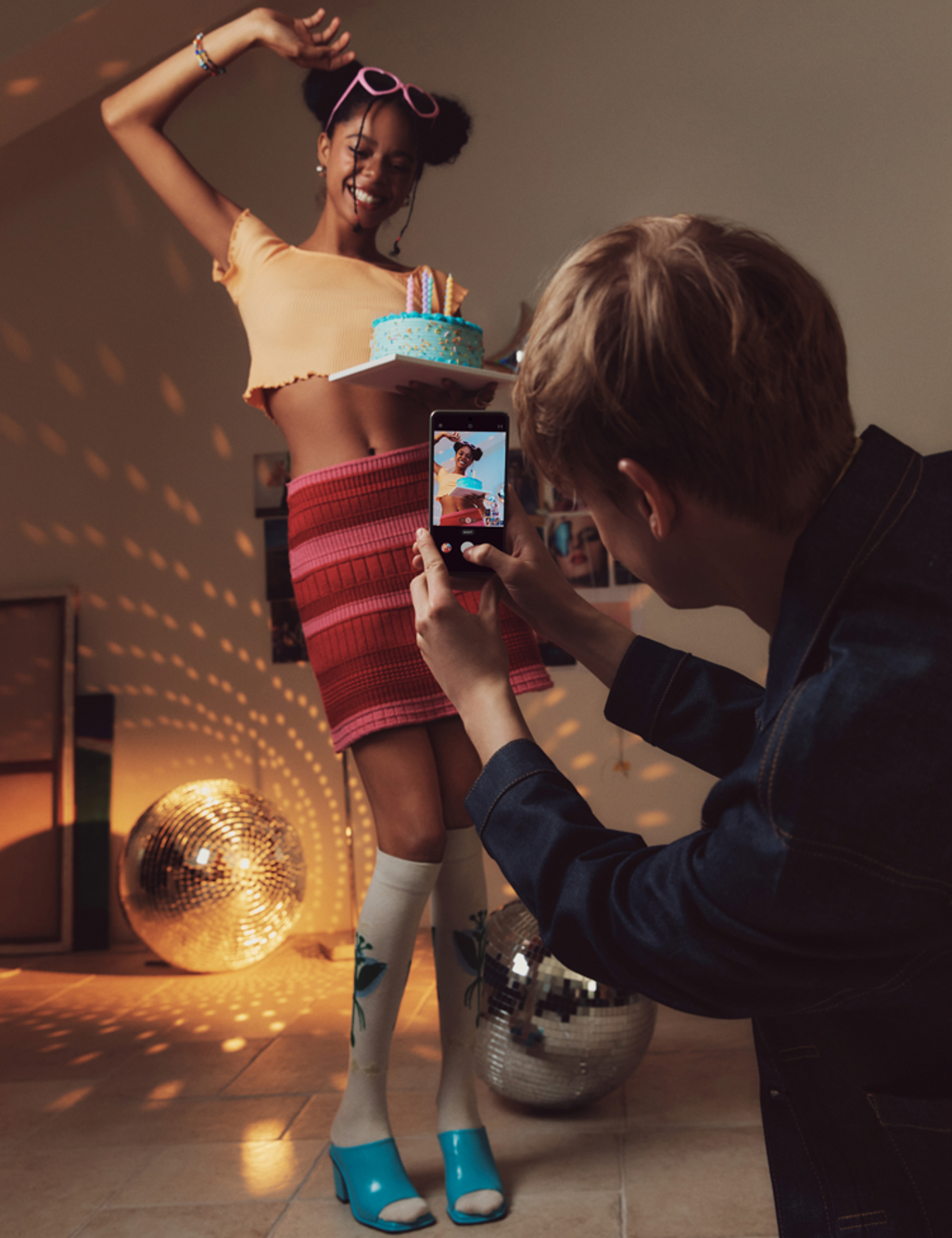 Samsung ra mat smartphone A53 anh 4