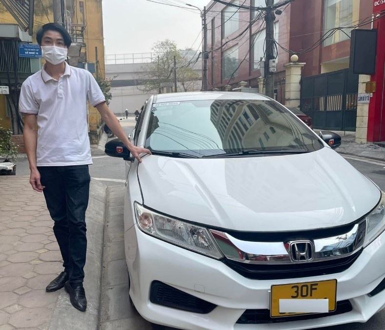 Xe cong nghe beCar anh 2