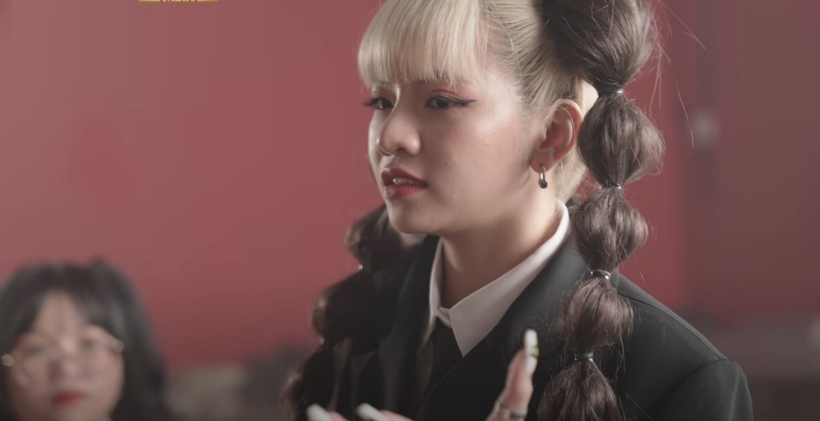 Nu vuong dai chien anh 2