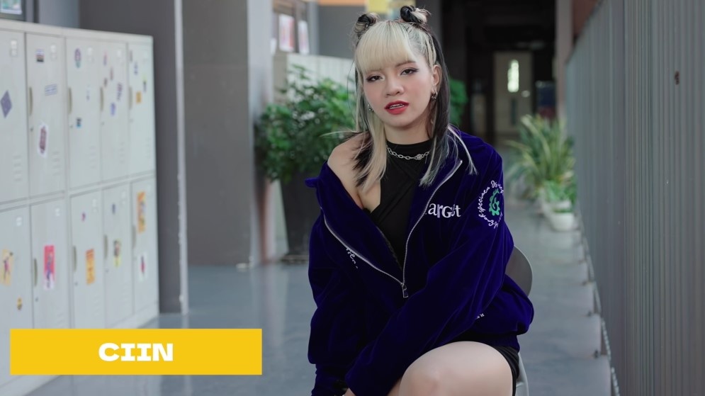 Nu vuong dai chien anh 5