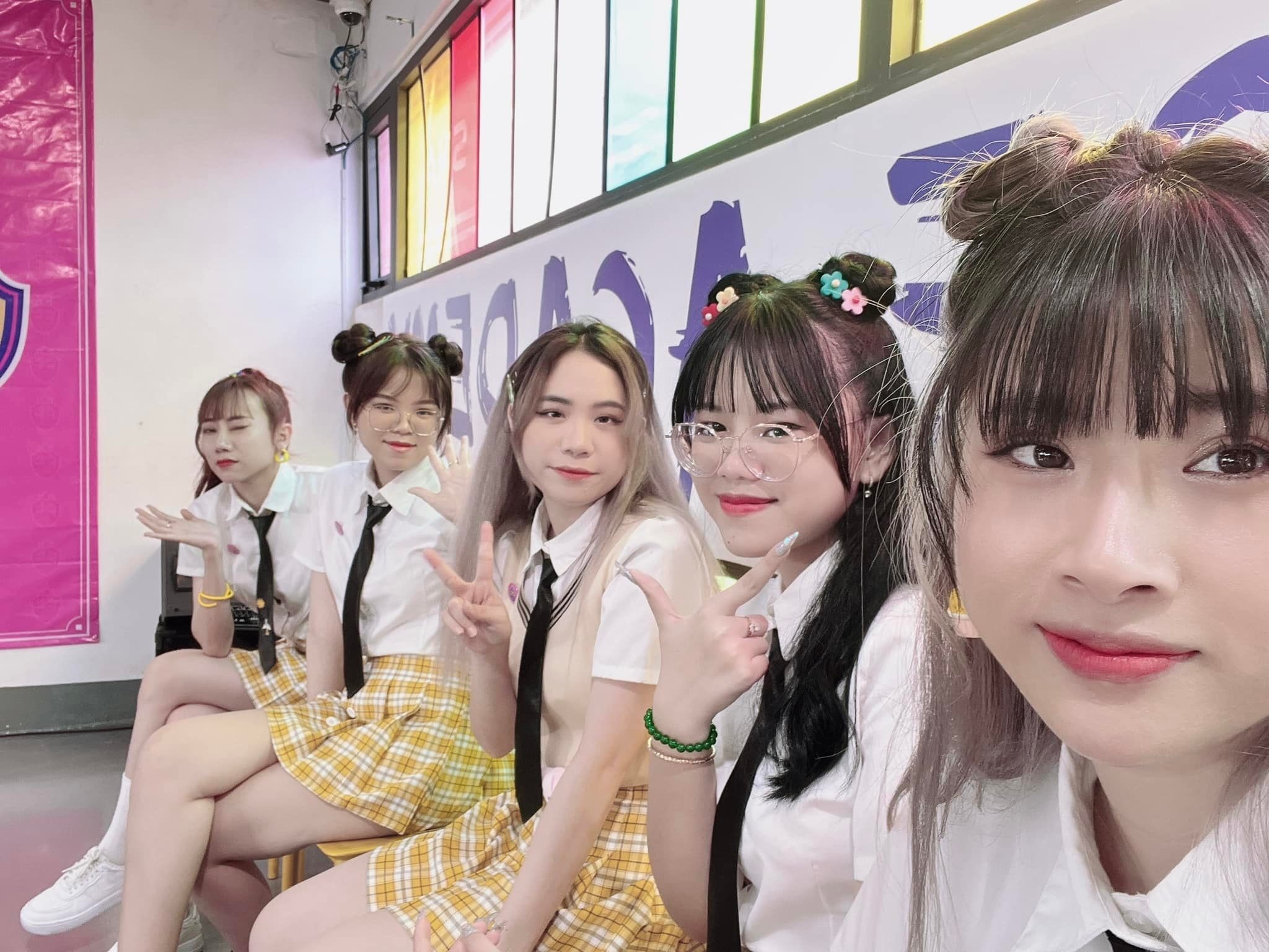 Nu vuong dai chien anh 6