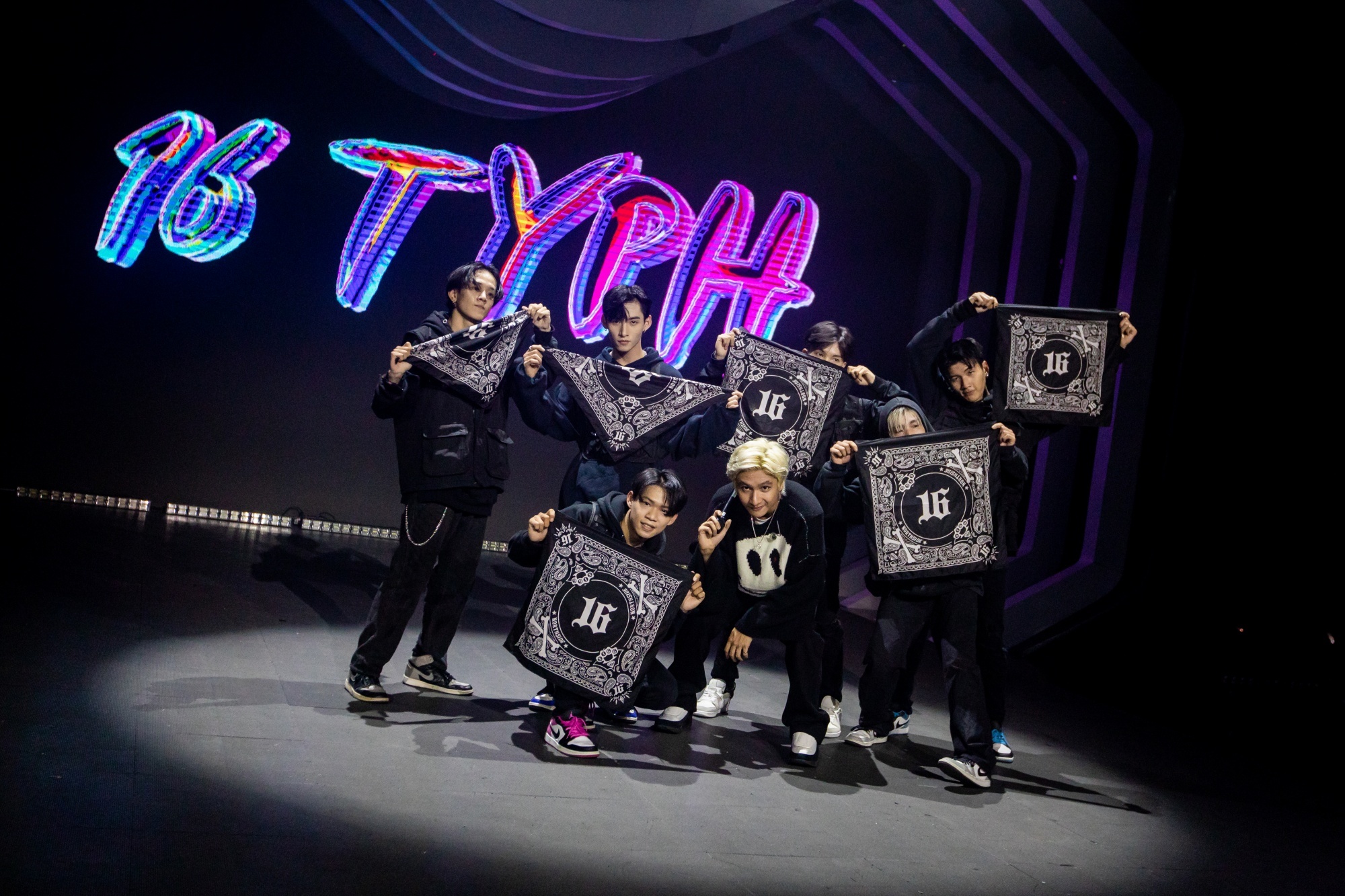 Lazada,  Lazada 10 tuoi anh 7