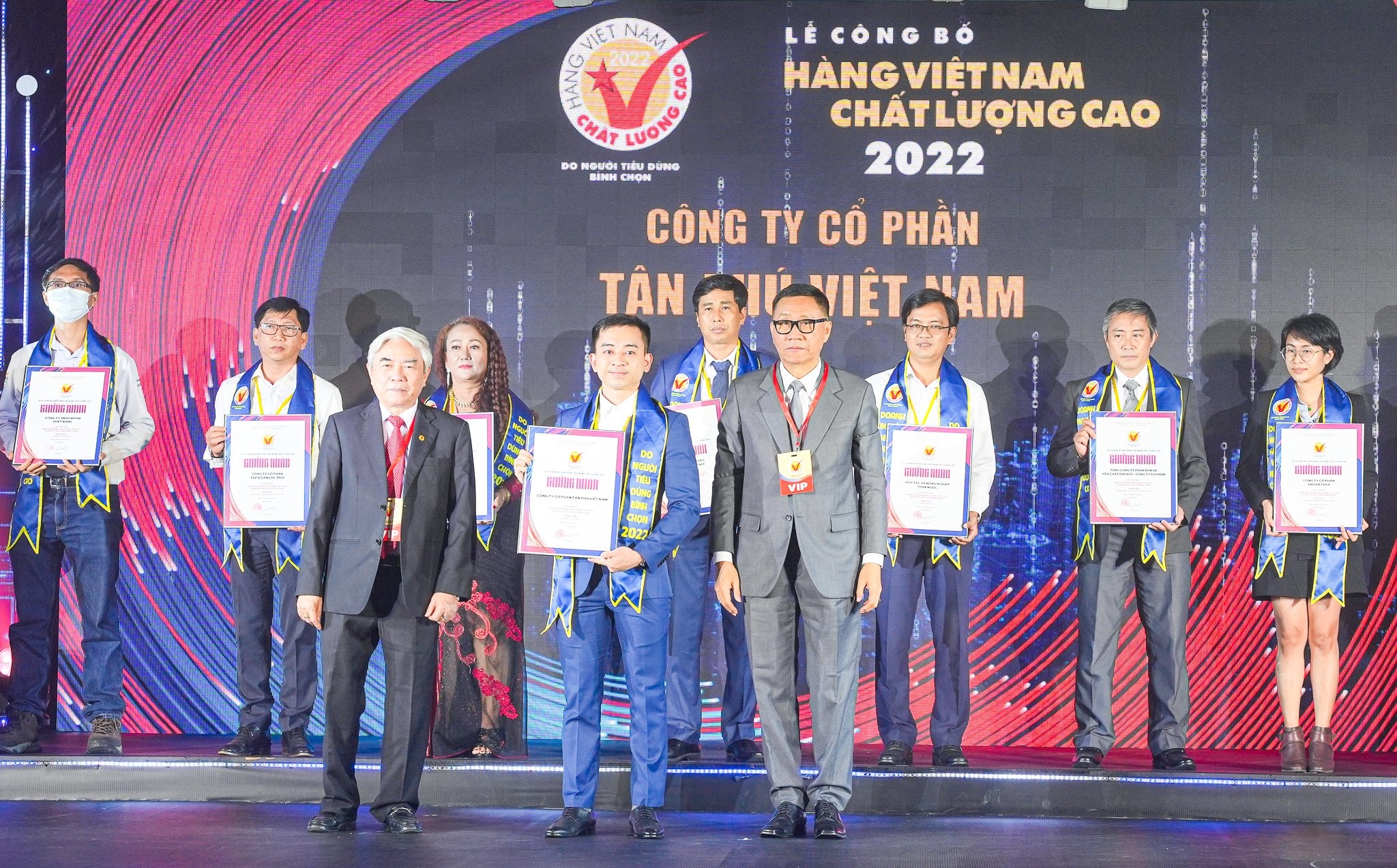 Inochi,  trang tri nha anh 1