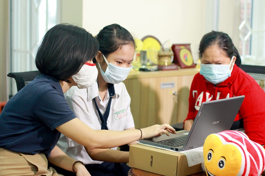 Asus,  Asus Education anh 2