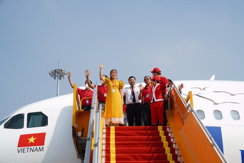Vietjet anh 4
