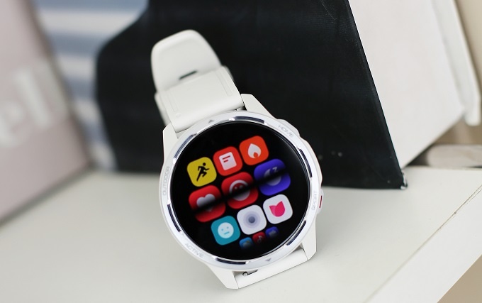FPT Shop tang qua den 2,18 trieu khi dat truoc Xiaomi Watch S1 Active hinh anh