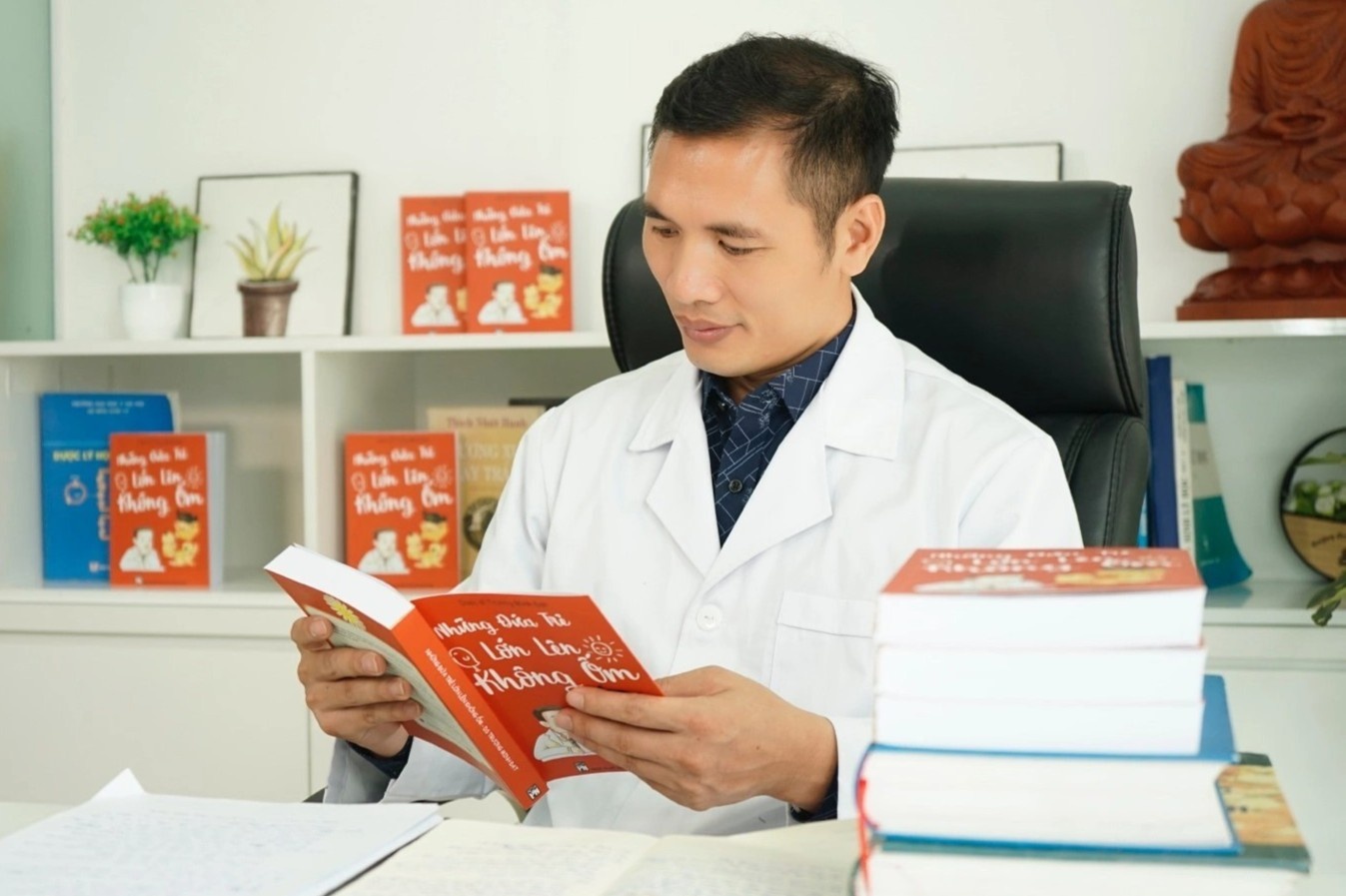 Bi quyet cham con tu cuon sach 'Nhung dua tre lon len khong om' hinh anh