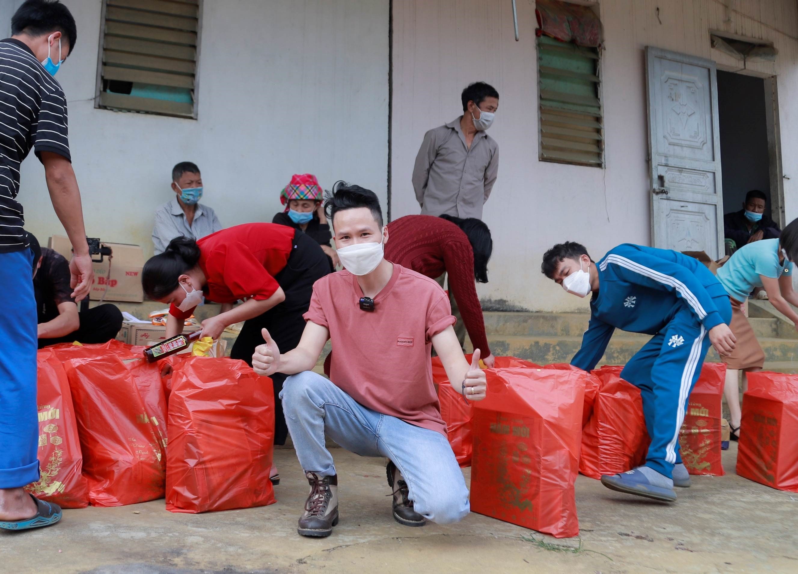chuong trinh thien nguyen tai Lai Chau anh 5