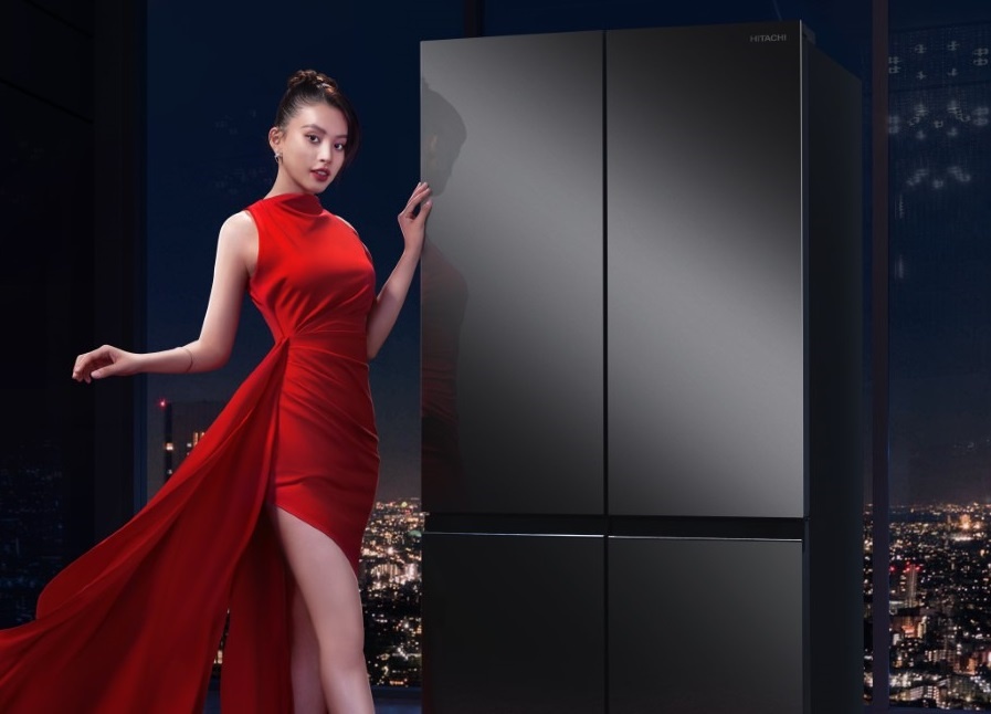 Hoa hau Tieu Vy tro thanh dai su thuong hieu Hitachi hinh anh