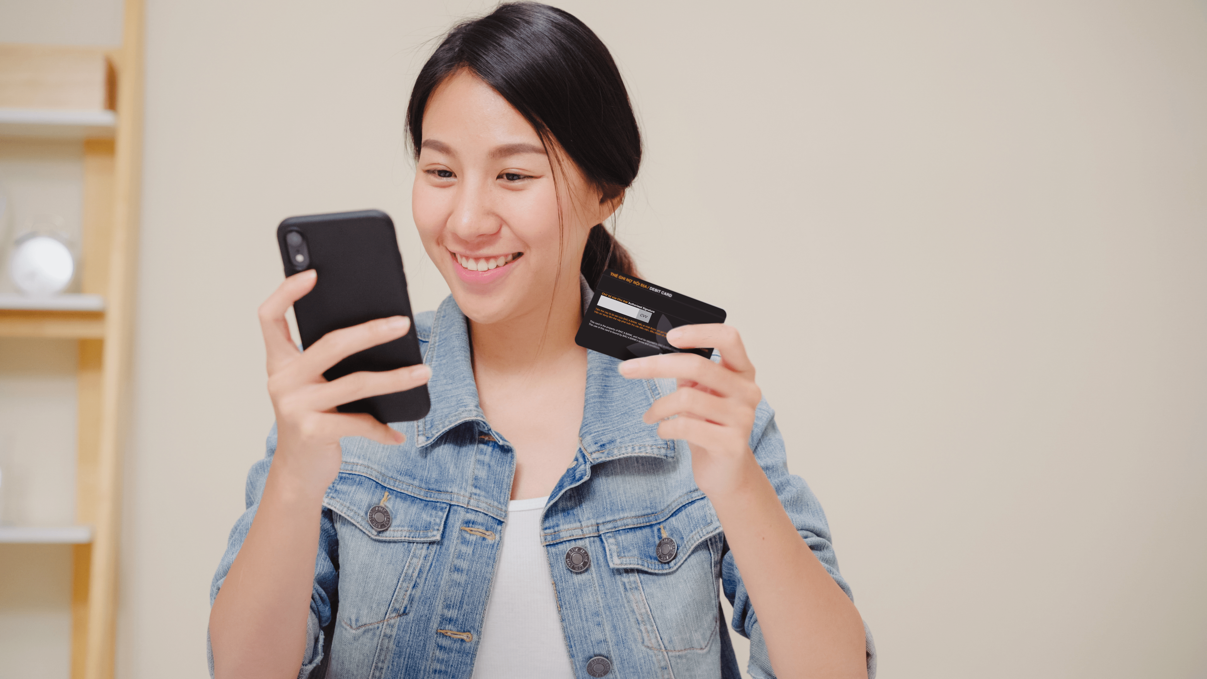 Bac A Bank mien toan bo phi dich vu the va ngan hang dien tu hinh anh