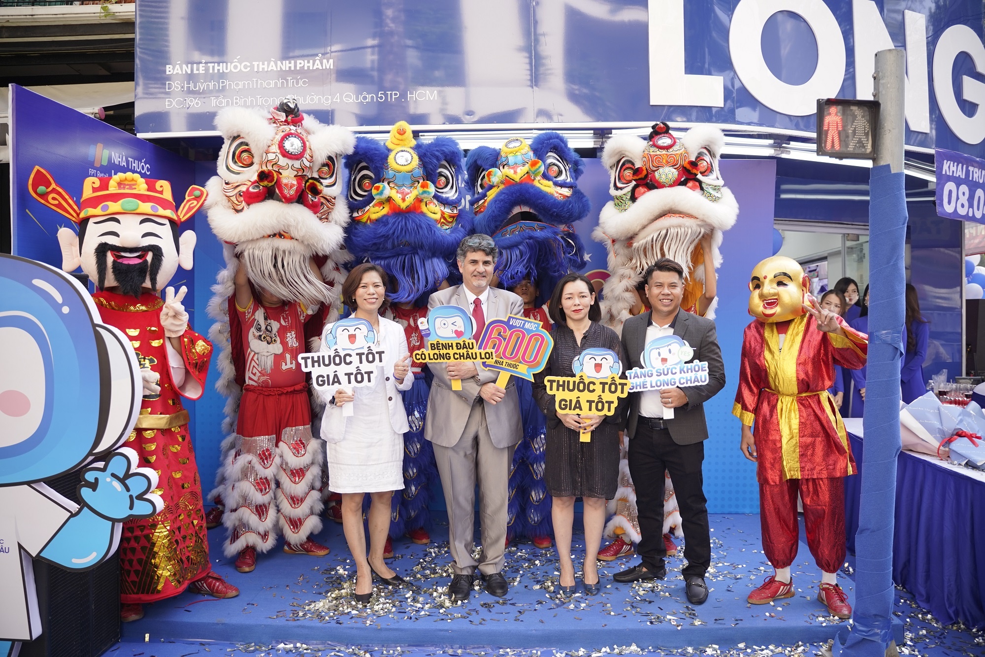 FPT Retail,  FPT Long Chau anh 1