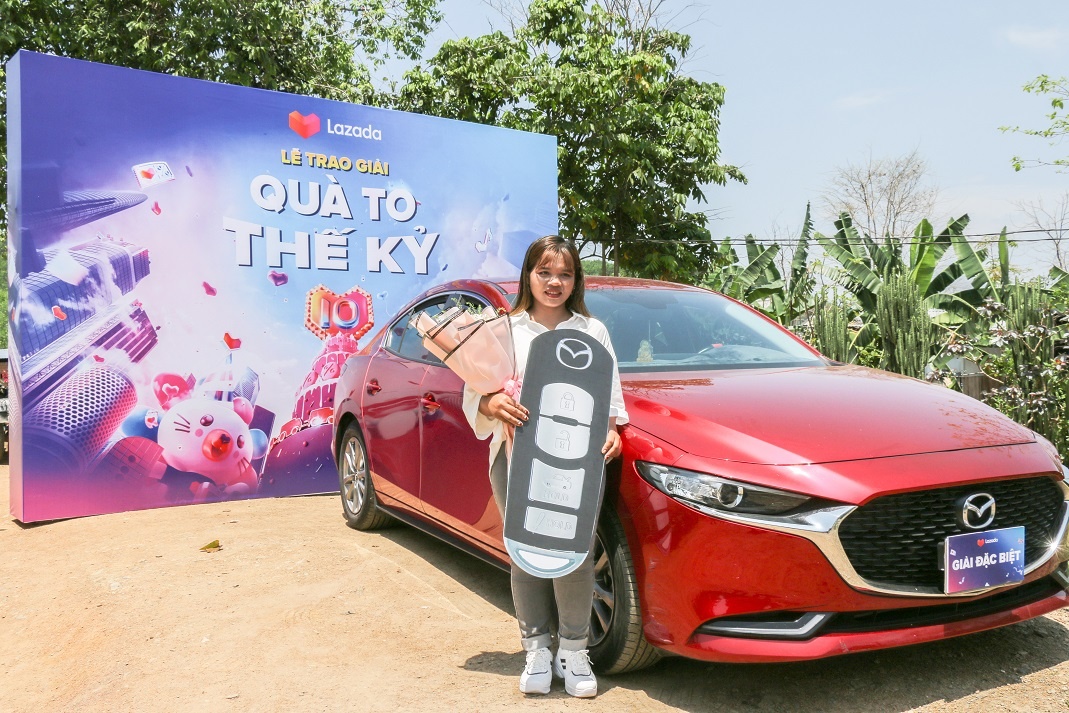 Trung thuong oto, co gai dan toc Raglai hien thuc hoa giac mo doi doi hinh anh