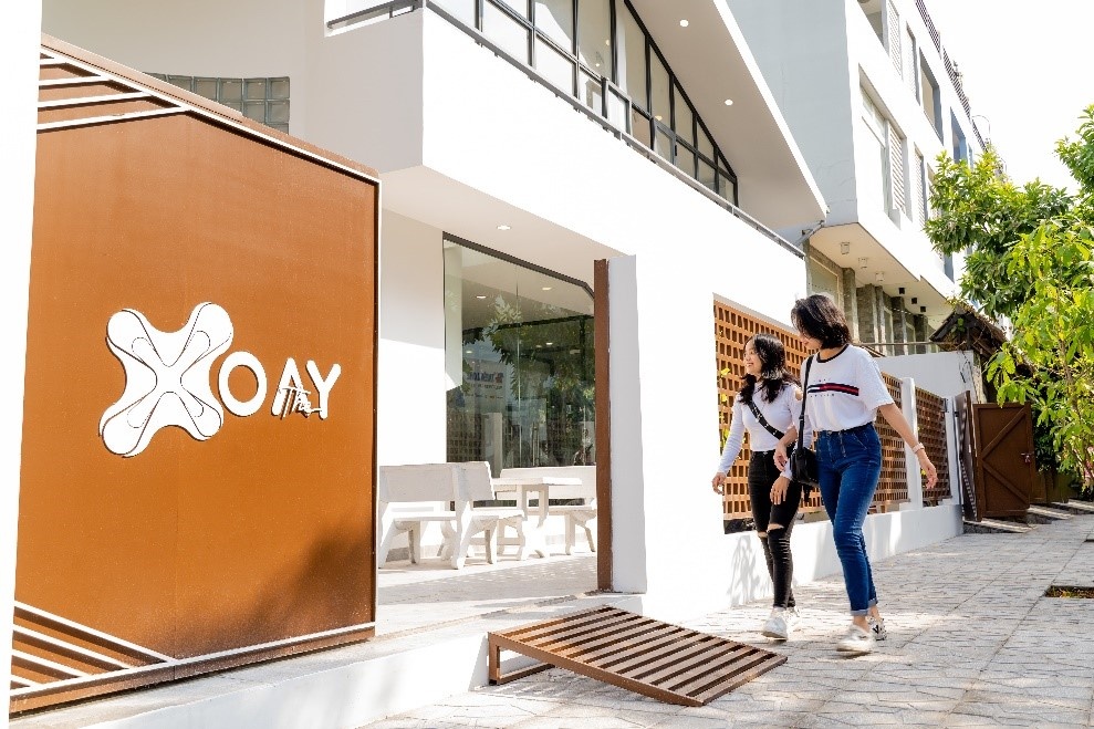 The Xoay - van phong lam viec kieu moi cho gioi tre hinh anh