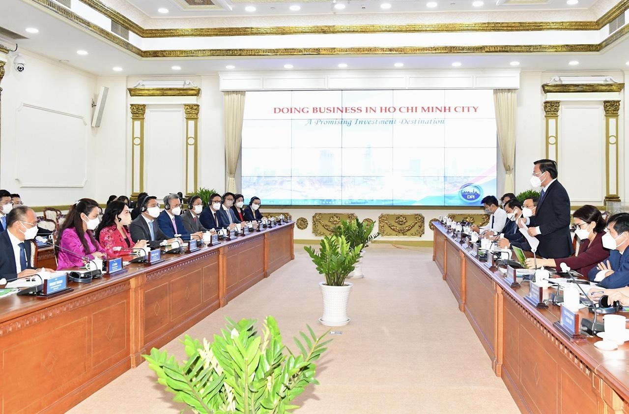 Van Thinh Phat anh 2