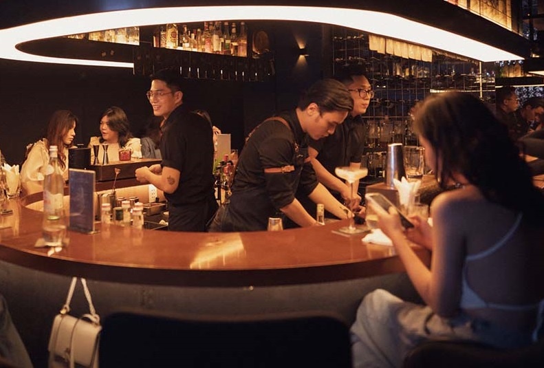 Thuong thuc nghe thuat pha che tai 'Tuan le quan bar Viet Nam' hinh anh