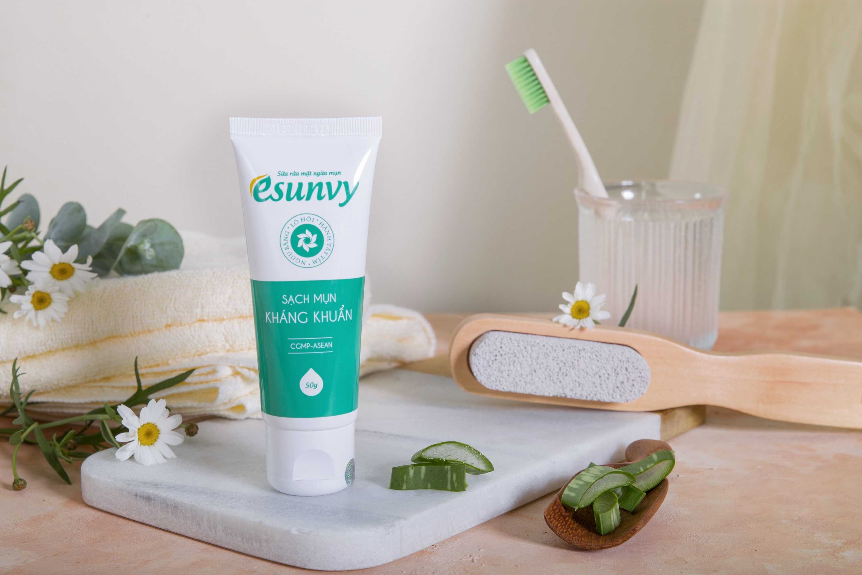 Esunvy,  duoc my pham anh 2