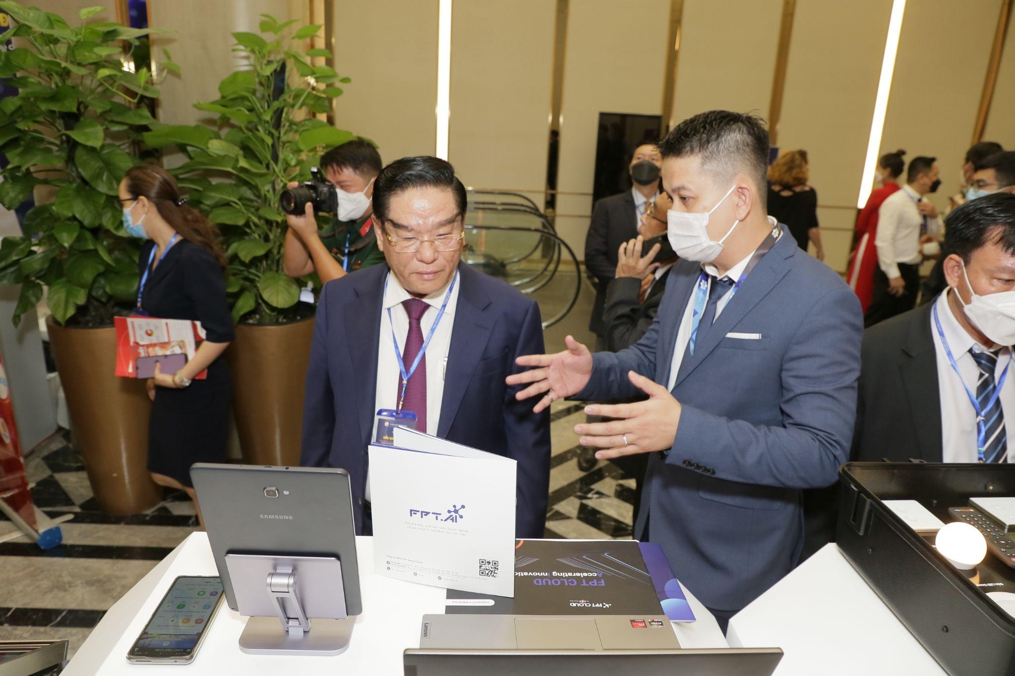 FPT,  Made by FPT anh 4