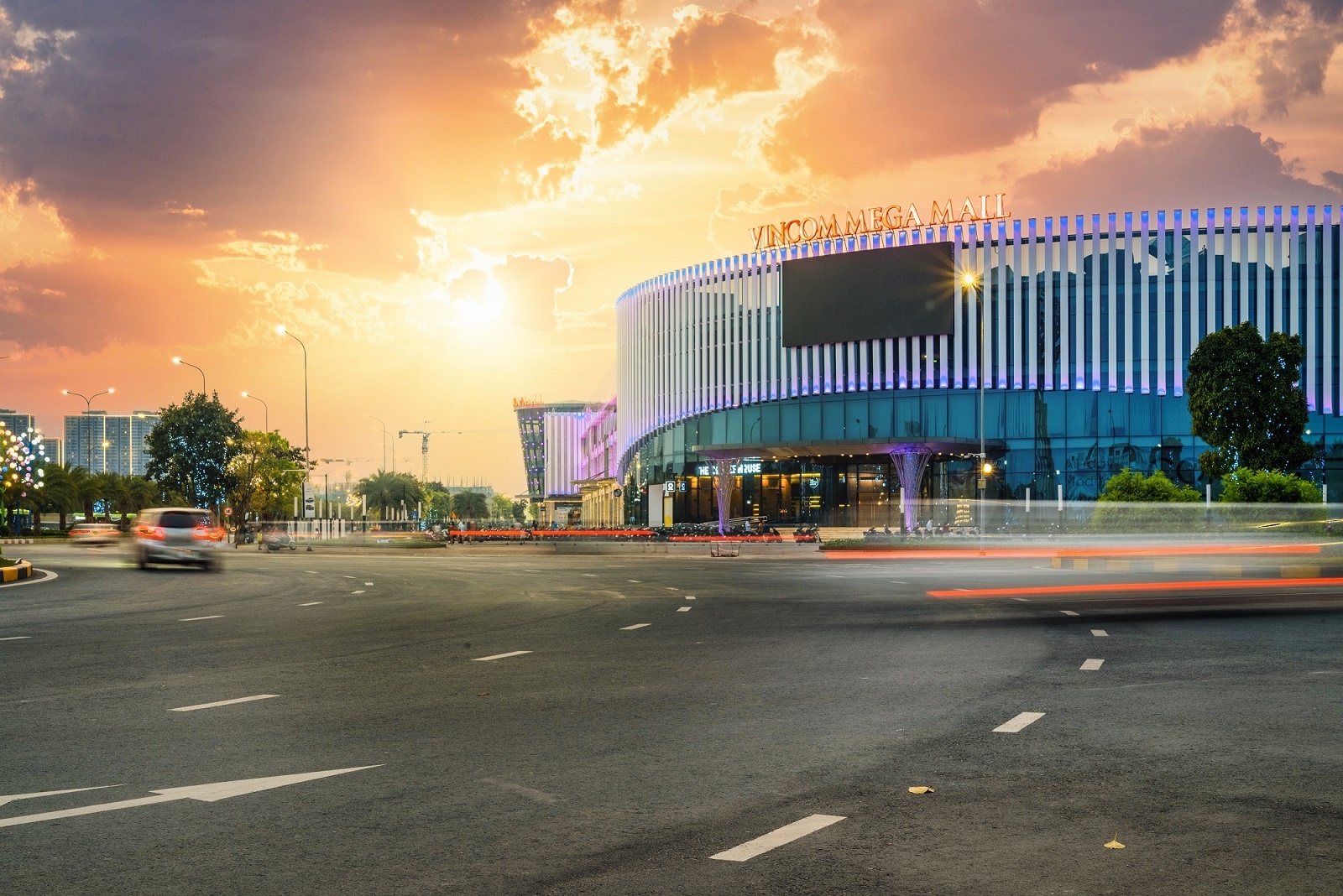 Vincom,  Vincom Mega Mall Smart City anh 2