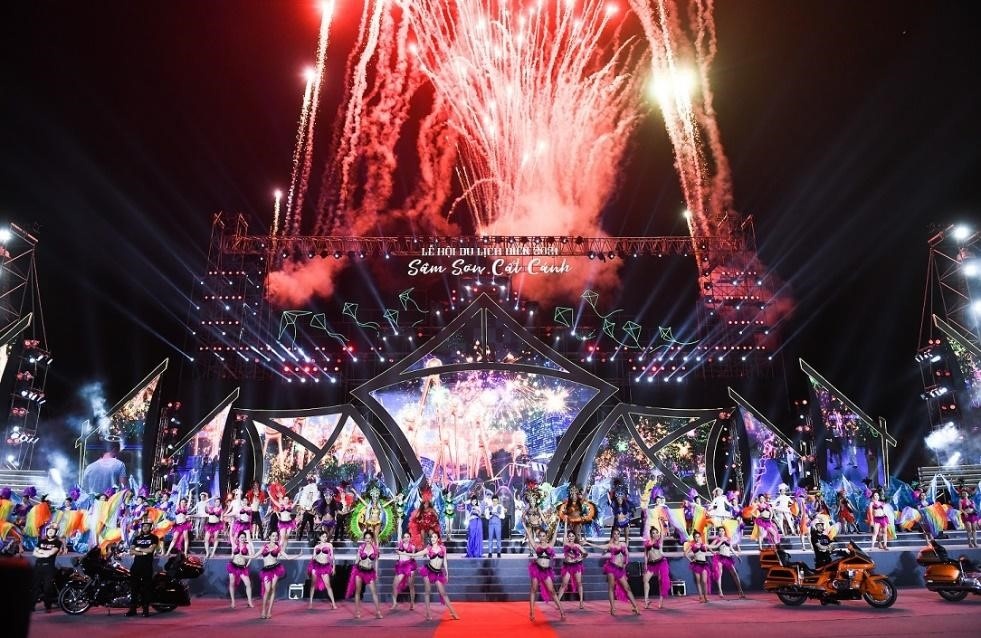 Le hoi du lich bien Sam Son 2022 anh 1