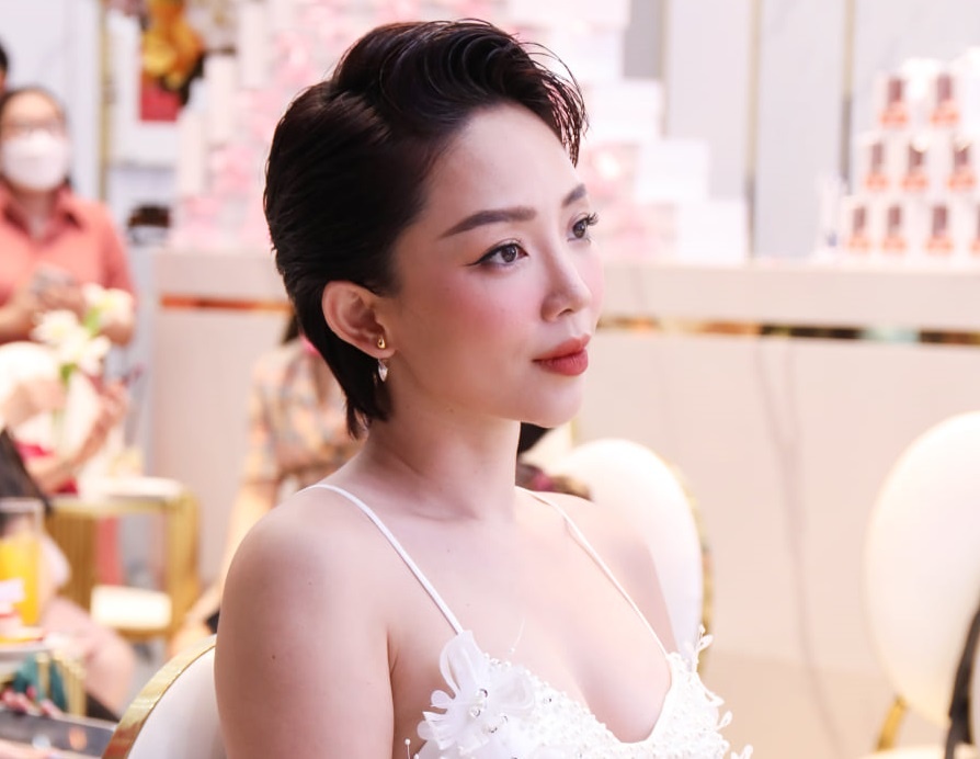 Toc Tien tiep tuc dong hanh cung Zema lan toa sac dep phu nu Viet hinh anh