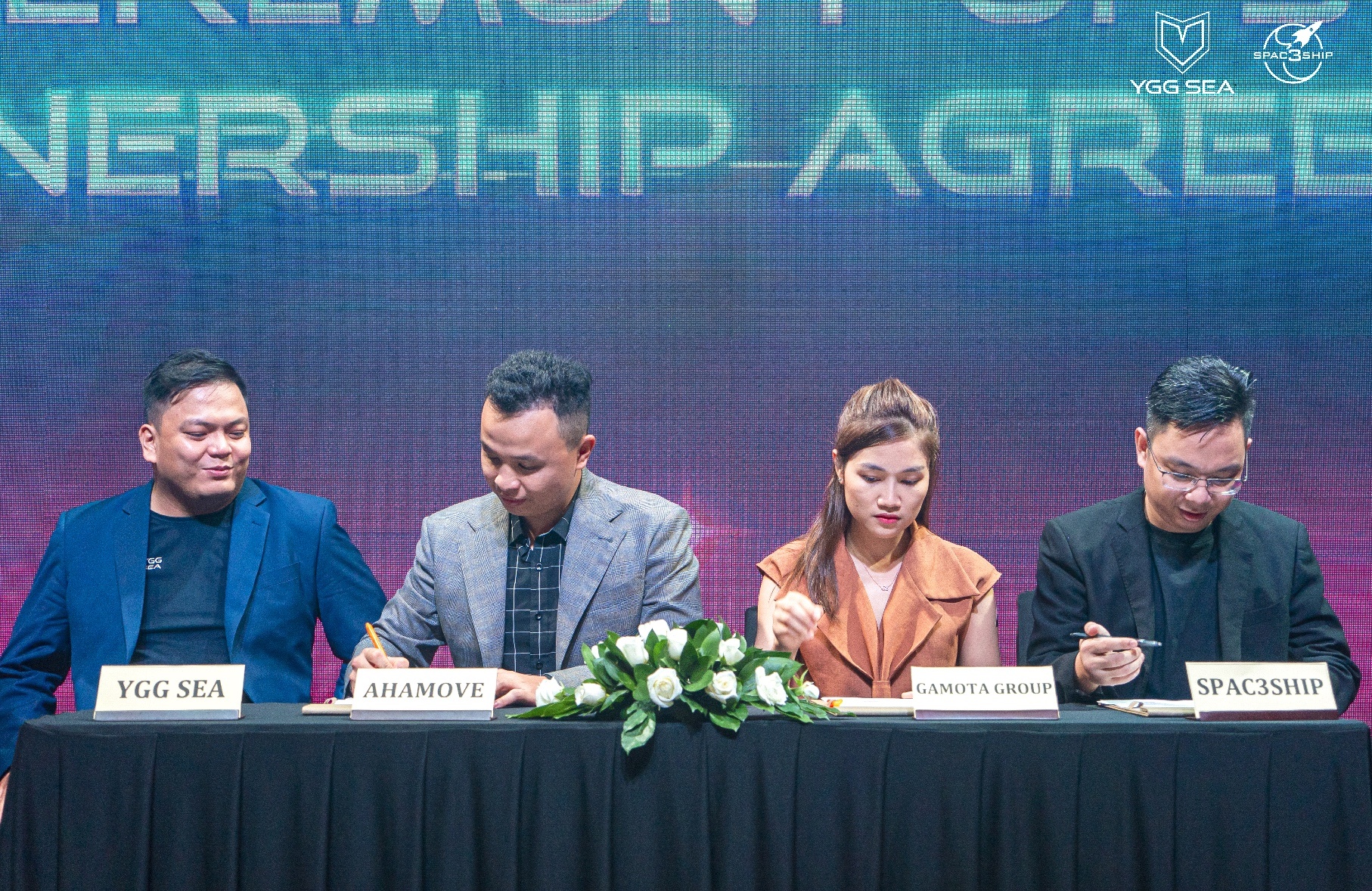 Ra mat YGG SEA Viet Nam hinh anh