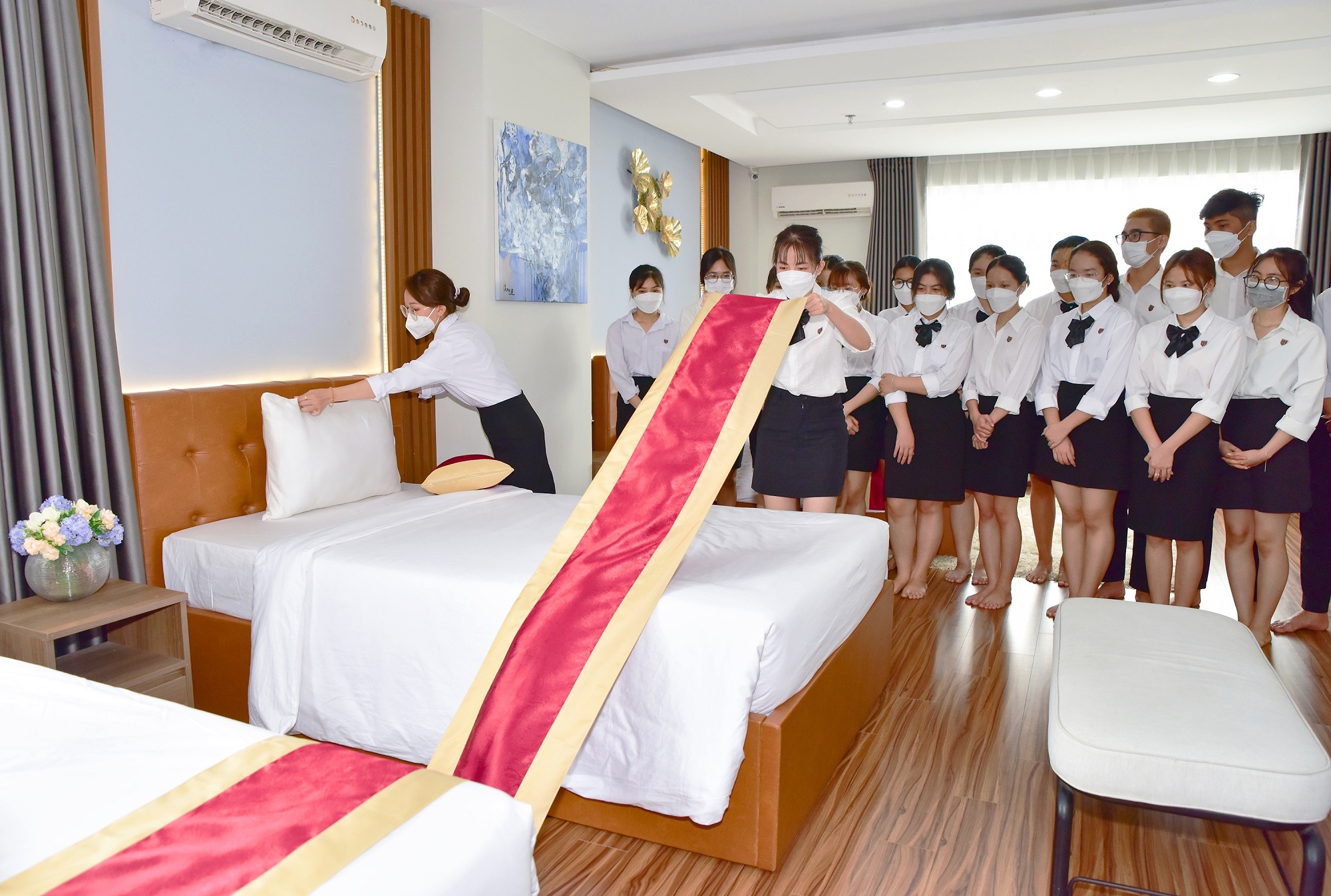 Nova College,  truong cao dang anh 2