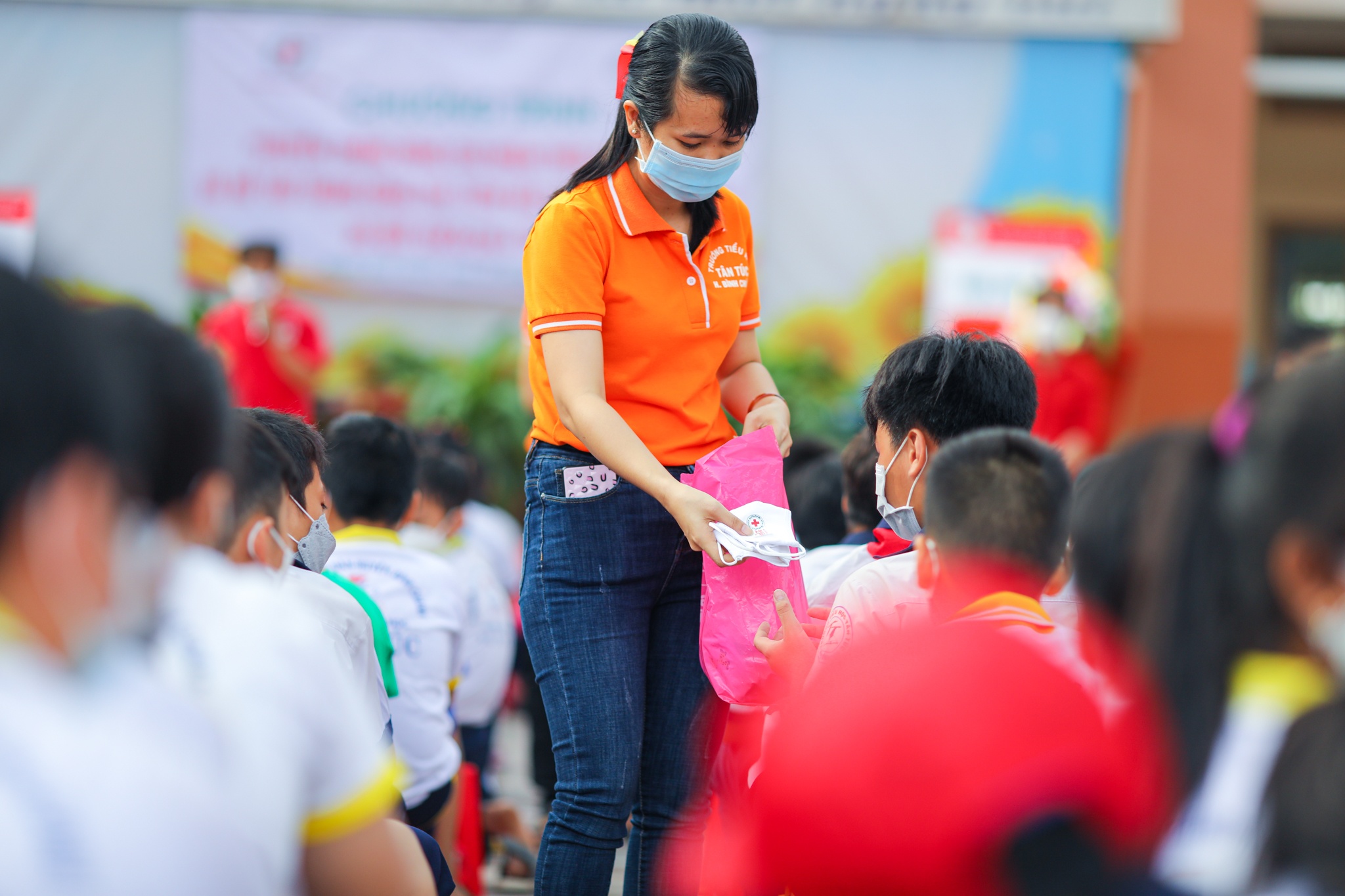 phong chong Covid-19 anh 13