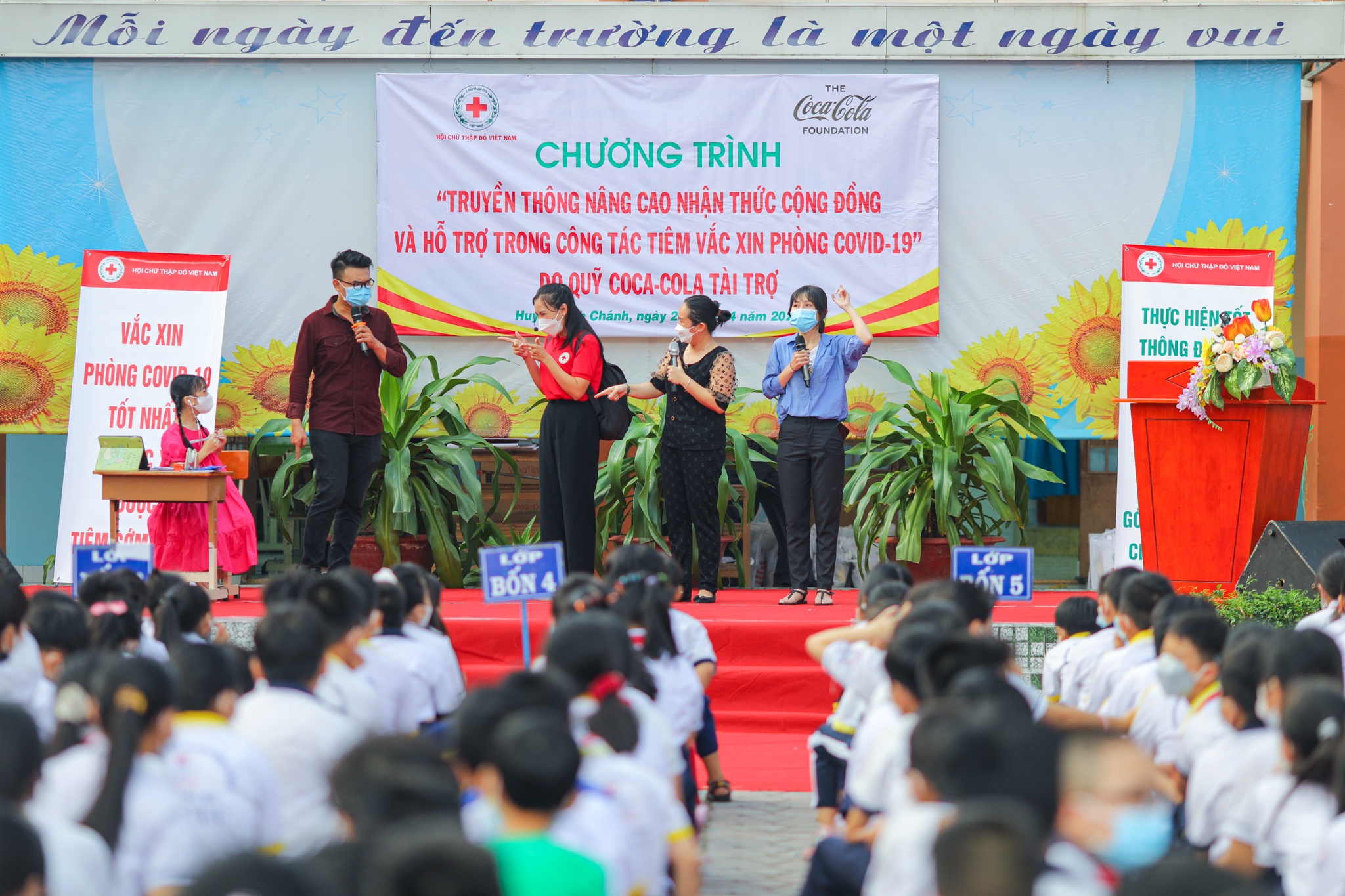 phong chong Covid-19 anh 2