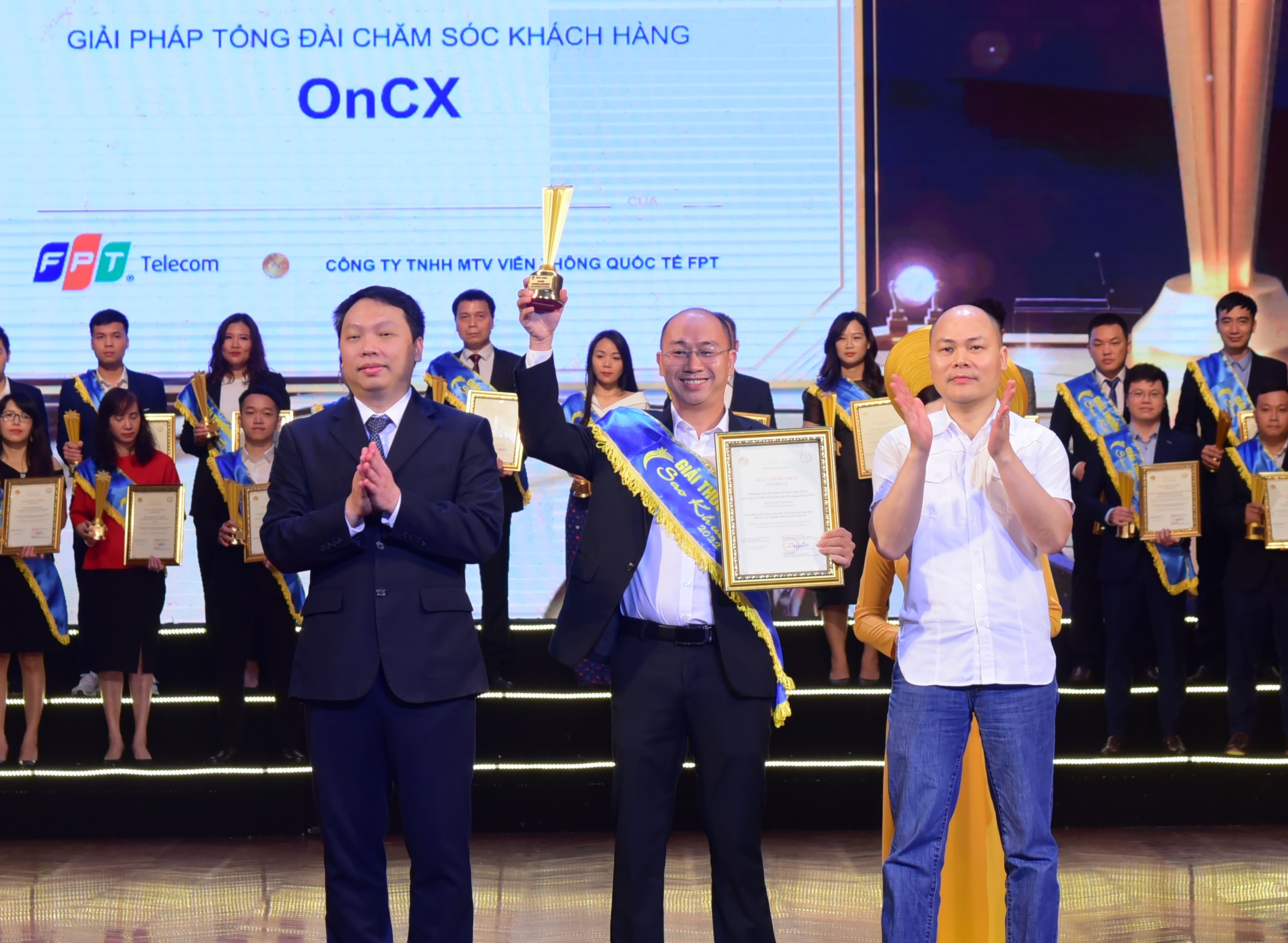 3 san pham cong nghe cua FPT Telecom dat giai thuong Sao Khue 2022 hinh anh